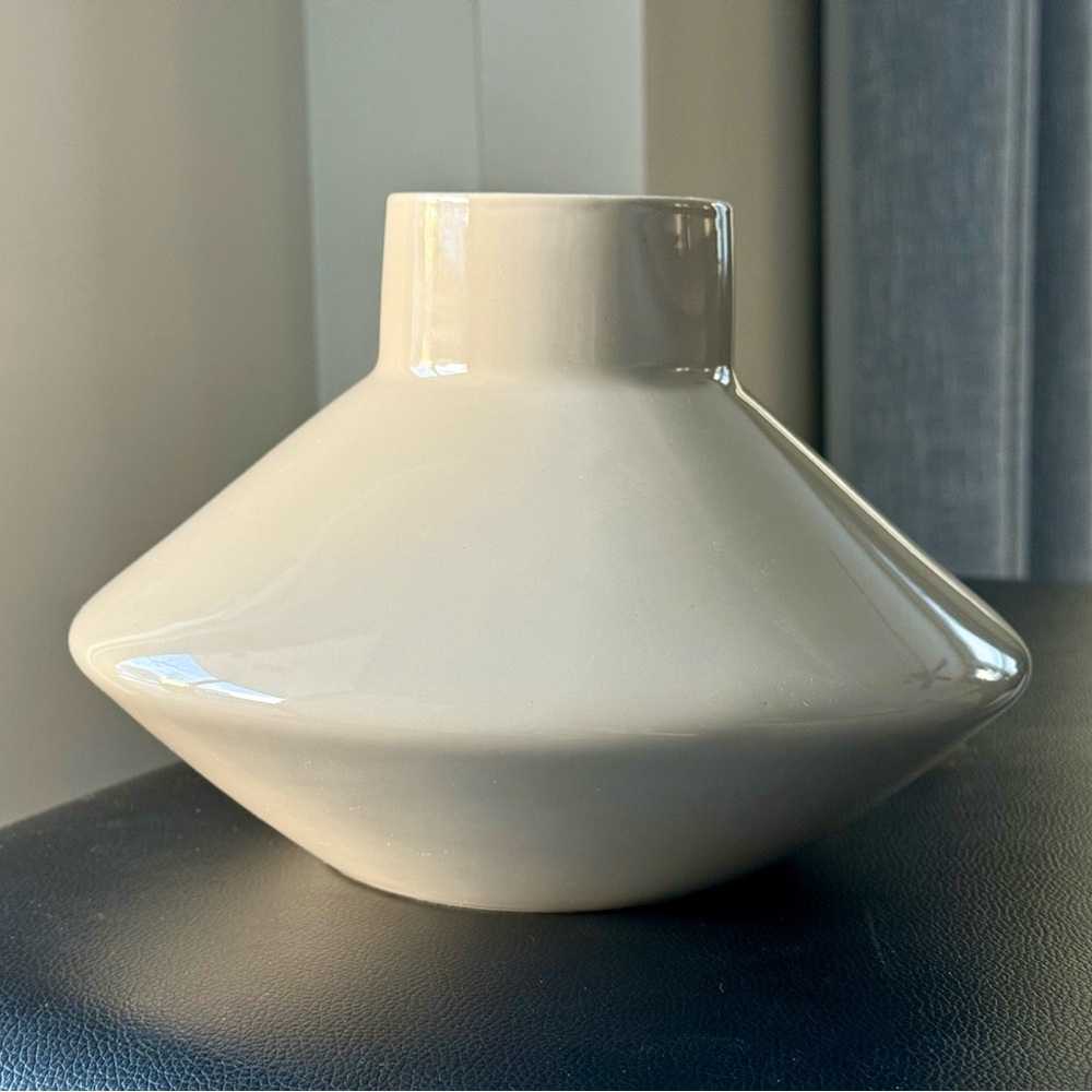 H&M Vase